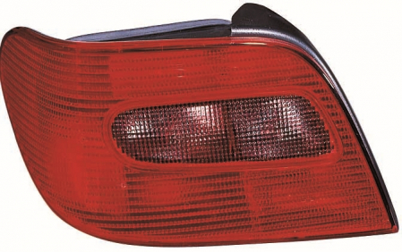 Stop tripla lampa spate dreapta (Semnalizator rosu, culoare sticla: rosu) CITROEN XSARA COUPE/HATCHBACK 1997-2005