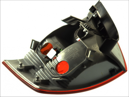 Stop tripla lampa spate stanga ( exterior , semnalizator alb, culoare sticla: rosu) AUDI A4 COMBI 2004-2008 [1]