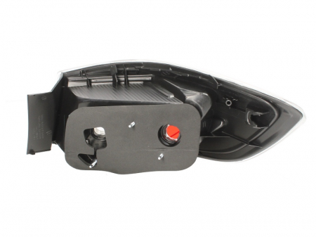Stop tripla lampa spate stanga ( exterior , Semnalizator alb, culoare sticla: rosu) MAZDA 3 LIMUZINA 2008-2013 [1]