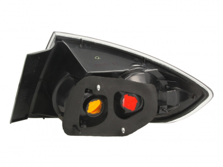 Stop tripla lampa spate stanga ( exterior , Semnalizator portocaliu, culoare sticla alb) MAZDA 3 LIMUZINA 2003-2006 [1]