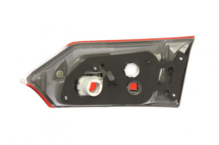 Stop tripla lampa spate stanga ( interior ) TOYOTA COROLLA LIMUZINA dupa 2013 [1]