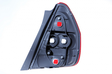 Stop tripla lampa spate stanga (Semnalizator alb, culoare sticla: rosu) HONDA JAZZ 2002-2008 [1]