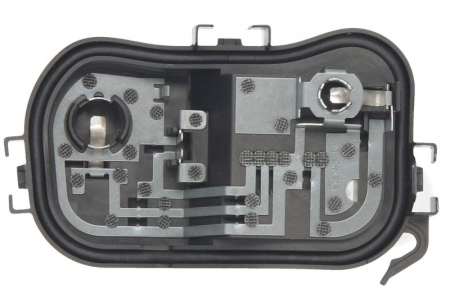 Piese Auto - Suport soclu becuri stop Stanga extern potrivit BMW 4 (F32, F82) 1.5-3.0D dupa 2013
