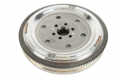 Volanta (228mm, fara kit de suruburi; fara placa de reglare a frictiunii; fara rulment de ghidare) potrivit AUDI A4 B5, A6 C4, A6 C5, CABRIOLET B3 1.6/1.8 11.94-01.05 [1]