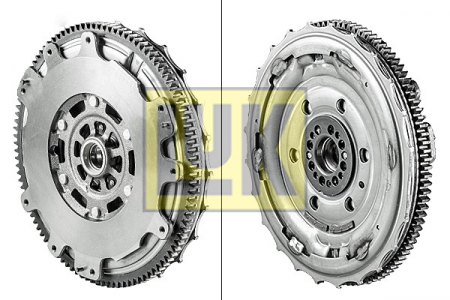 Volanta masa dubla (240mm) NISSAN PRIMERA, X-TRAIL 2.2D intre 2001-2007 Ambreiaj - Volanta masa dubla (240mm) NISSAN PRIMERA, X-TRAIL 2.2D intre 2001-2007