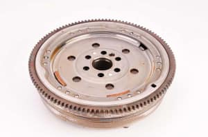 Volanta masa dubla (fara set suruburi; fara rulment presiune; fara placa ) BMW Seria 3 (E46) 1.6/1.8/2.0 intre 2002-2007 [1]
