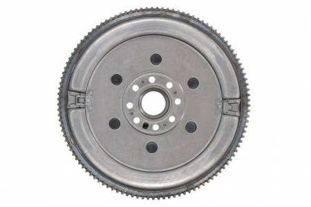 Volanta masa dubla (fara set suruburi; fara rulment presiune; cu disc ambreiaj) VOLVO C30, C70 II, S40 II, S80 II, V50, V70 III; FORD C-MAX, FOCUS C-MAX 2.0D intre 2003-2015 [4]
