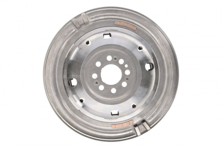 Volanta masa dubla transmisie ambreiaj dublu AUDI A3; SEAT ALTEA, ALTEA XL, LEON, TOLEDO III; SKODA OCTAVIA II, SUPERB II; VW GOLF VI, PASSAT 1.8 dupa 2006 [1]