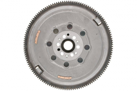 Volanta potrivit MITSUBISHI ASX; NISSAN X-TRAIL III; RENAULT ARKANA I, CAPTUR II, GRAND KANGOO III, KADJAR, KANGOO III, KANGOO III/MINIVAN 1.3/1.3H 08.18- [1]