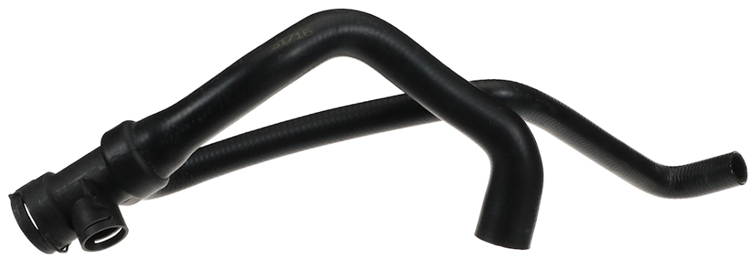 Furtun radiator inferior potrivit AUDI A4 B5, A6 C5; VW PASSAT B5 1.6 1.8 1994-2005 (43mm 30mm)