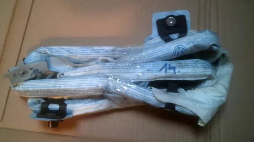 Airbag cortina stanga pentru Volkswagen Passat B6, break, cod 3C0880741B [1]