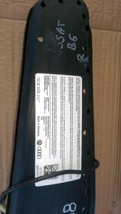 Airbag scaun fata dreapta pentru Volkswagen Passat B6, cod 3C0880242 [2]