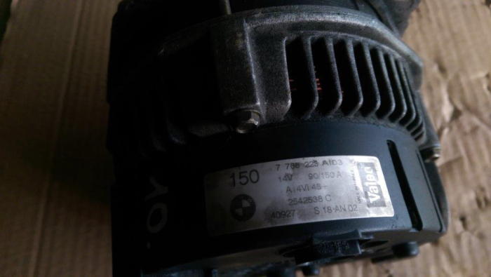 Alternator pentru BMW Seria 3 E46, motorizare 2.0 diesel, cod 7788223   ,   2542538C [4]