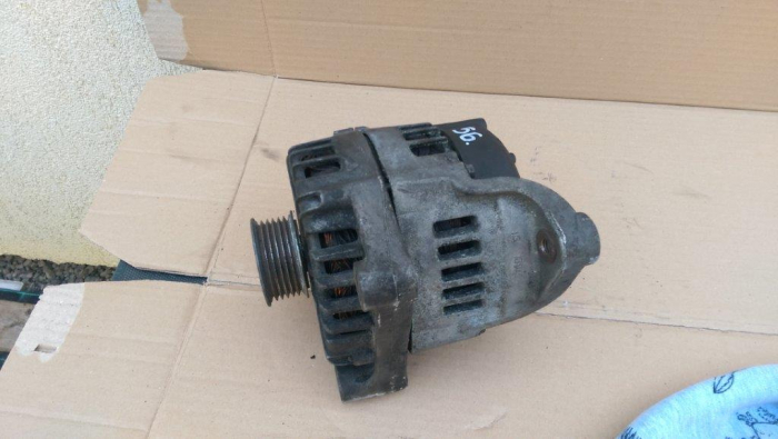 Alternator pentru BMW Seria 3 E90, motorizare 2.0 diesel, cod 7802261   ,   2543461B   ,   FG18S019 [3]