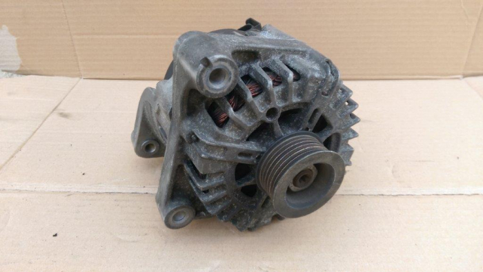 Alternator pentru BMW Seria 5 E60, cod 7802261   ,   FG18S019   ,   2543461C [2]