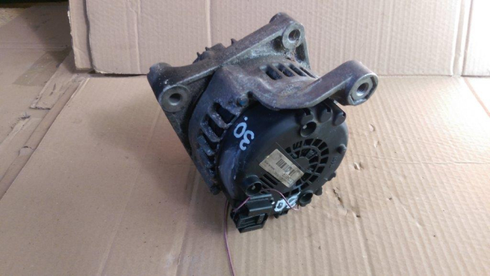Alternator pentru BMW Seria 5 E60, motorizare 2.0 diesel, cod FG18S019 [3]