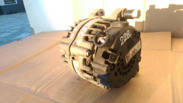 Alternator pentru Peugeot 407 , motorizare 2.0 diesel, cod 9661544880   ,   2543457A [3]
