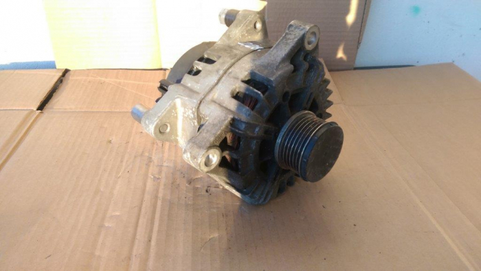 Alternator pentru Peugeot 407 , motorizare 2.0 diesel, cod 9661544880   ,   2543457A [2]