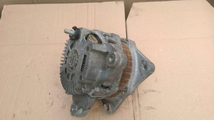 Alternator pentru Renault Kaleos 1, motorizare 2.0 diesel, cod 23100-JG71A [3]