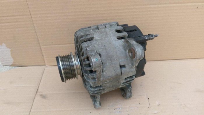 Alternator pentru Skoda Octavia 2, motorizare 2.0 diesel, cod 06F903023C   ,   TG14C011   ,   2542695C [3]