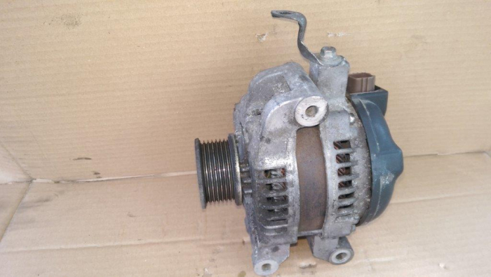 Alternator pentru Toyota Rav4 XA30, motorizare 2.2 diesel, cod 2706026030   ,   104210-4771 [4]