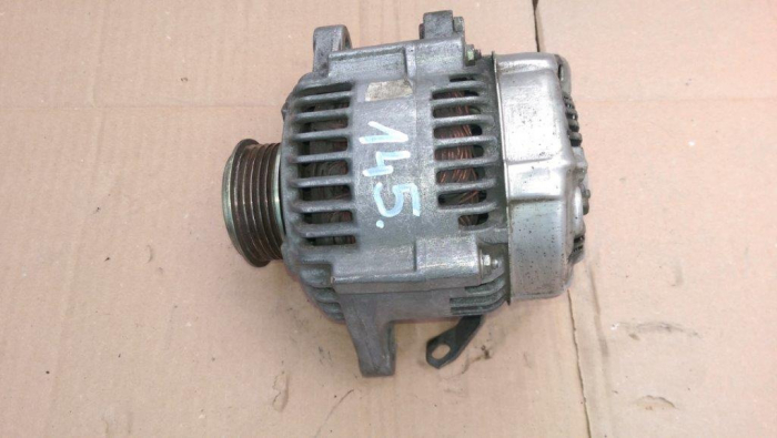 Alternator pentru Toyota Yaris XP10, motorizare 1.4 diesel, cod 27060-33040   ,   102211-2780 [1]