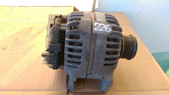 Alternator pentru Volkswagen Touran 1T, motorizare 1.9 diesel, cod 06F903013F   ,   0124525091 [1]