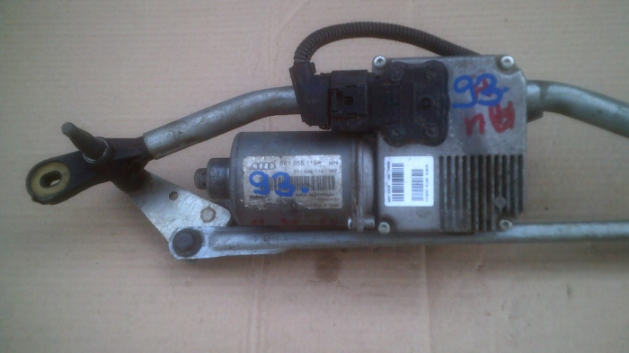 Ansamblu stergatoare cu motoras fata pentru Audi A4 B8, cod 8K1955023C   ,   8K1955119A [2]