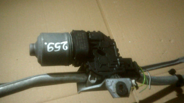 Ansamblu stergatoare cu motoras pentru Audi A4 B7, cod 8E1955119   ,   0390241509 [2]