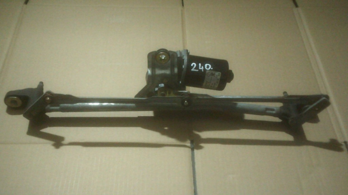 Ansamblu stergatoare cu motoras pentru Fiat Stilo , an de fabricatie 2001-2007, cod 60511006 [1]