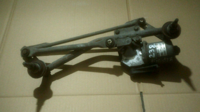 Ansamblu stergatoare cu motoras pentru Ford Fiesta 5, cod 2S6T-17B571-AC   ,   2S61-17500-AE [2]