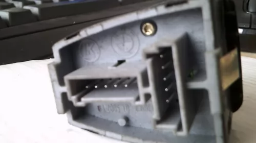 Butoane pentru BMW Seria 3 E46, cod 8373692 [2]