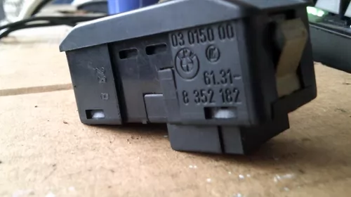 Butoane pentru BMW Seria 5 E39, cod 8352182 [2]