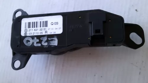 Butoane pentru Mercedes E-class W211, cod 2118212251 [2]
