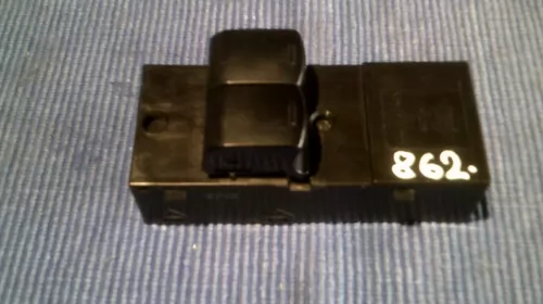 Butoane pentru Nissan Micra K12 [1]
