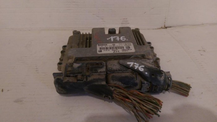 Calculator motor pentru Opel Astra H, motorizare 1.7 diesel, cod 55556829   ,   0281011943 [1]
