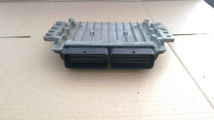 Calculator motor pentru Renault Megane 2, motorizare 1.6 benzina, cod 8200059086   ,   S110138000C [3]