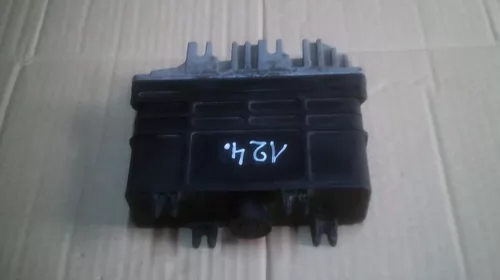 Calculator motor pentru Volkswagen Golf 3, motorizare 1.6 Benzina, cod 032906026E, 0261203304/305 [3]