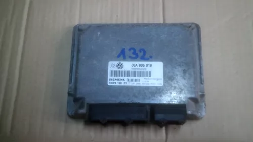 Calculator motor pentru Volkswagen Golf 4, motorizare 1.6 Benzina, cod 06A906019, 5WP419003 [1]