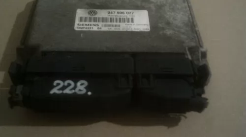Calculator motor pentru Volkswagen Lupo , motorizare 1.0 Benzina, cod 047906027, 5WP4331 [1]
