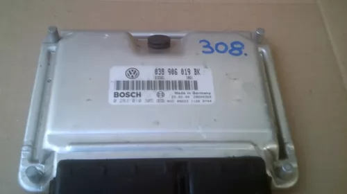 Calculator motor pentru Volkswagen Passat B5, motorizare 1.9 diesel, cod 038906019BK , 0281010305 [1]
