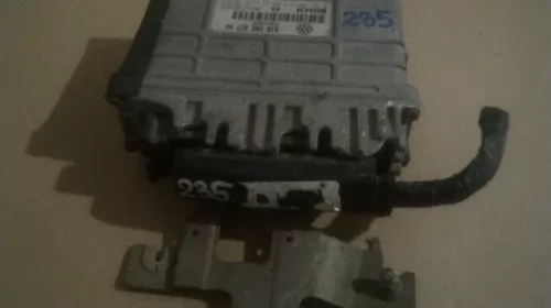 Calculator motor pentru Volkswagen Polo 6N, motorizare 1.4 Benzina, cod 030906027AA, 0261204617 [2]