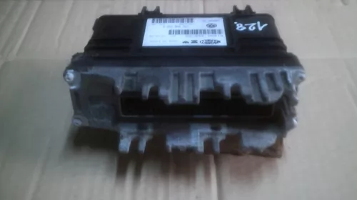 Calculator motor pentru Volkswagen Polo 6N, motorizare 1.6 Benzina, cod 032906030D, 1AV.V0 [2]