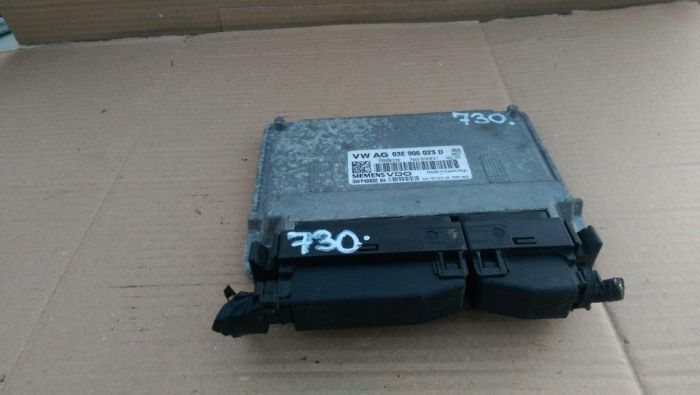 Calculator motor pentru Volkswagen Polo 9N, motorizare 1.2 benzina, cod 03E906023D   ,   5WP40802 [2]