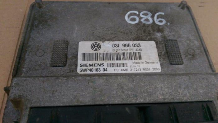 Calculator motor pentru Volkswagen Polo 9N, motorizare 1.6 benzina, cod 03E906033   ,   5WP4016304 [2]