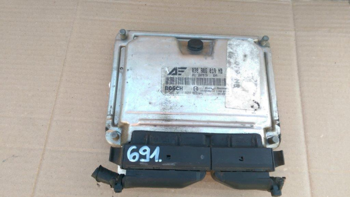 Calculator motor pentru Volkswagen Sharan 7M, cod 038906019NB   ,   0281011821 [3]