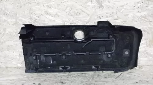 Capac motor pentru Mercedes C-class W203, motorizare 2.2 diesel, cod A6110101067 [2]