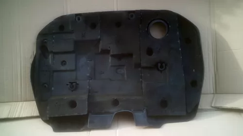 Capac motor pentru Toyota Auris E150, motorizare 2.0 diesel, cod D-4D [2]