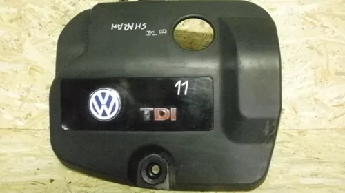 Capac motor pentru Volkswagen Sharan 7M, motorizare 1.9 diesel, cod 7M3103925B [1]