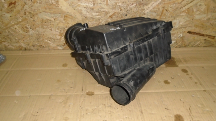 Carcasa filtru aer pentru VW Golf 5 , Audi A3 8P, motorizare 2.0 diesel, cod 1K0129607S [3]